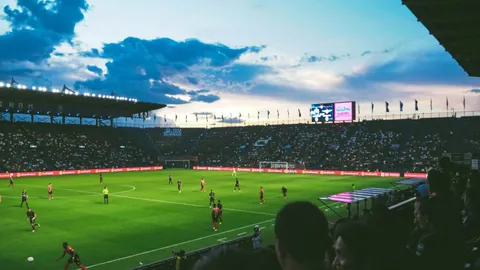 “赖因德斯呼吁：加强自我管理，警惕潜在问题”