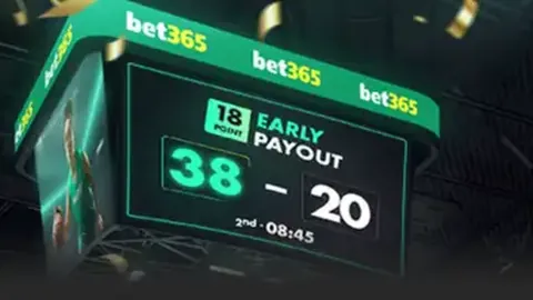 本賽季歐冠第3輪本菲卡與巴黎聖日耳曼1-1戰平，梅西獨木難支抗擊無果